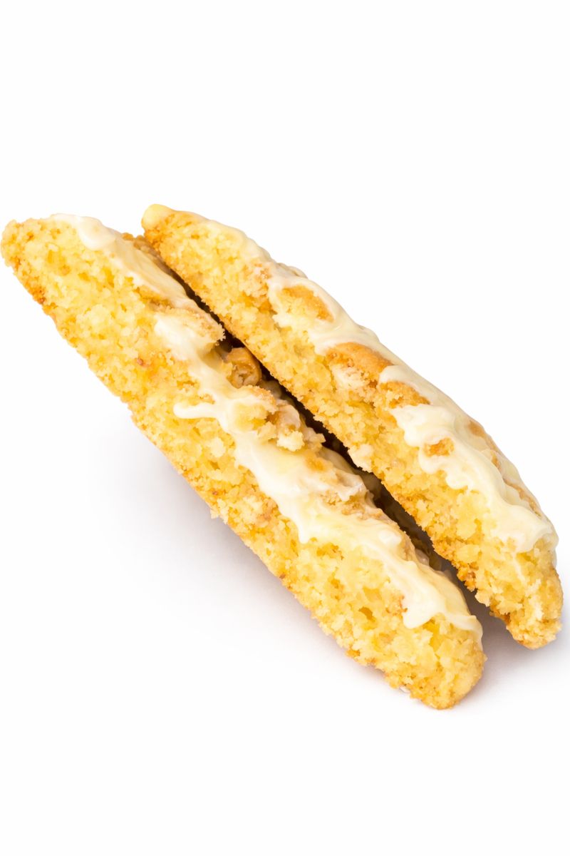 Giant Banana Pudding Cookies